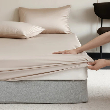 Soie Royale | Mulberry Silk Fitted Sheet with Elastic Bands | Hypoallergenic Comfort for Restful Sleep 7