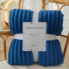 Dark Blue / 39.4