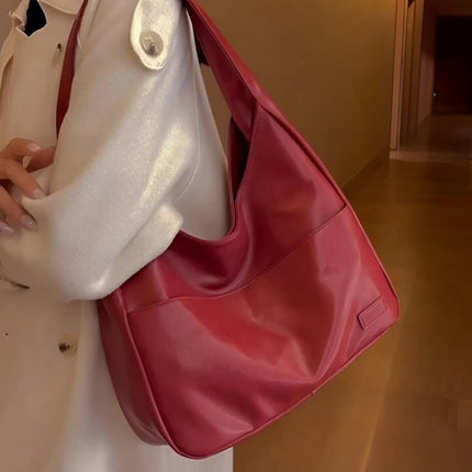 Stylish Black Shoulder Bag for Women with Spacious Design for Everyday Use 6