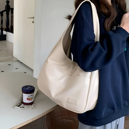 Stylish Black Shoulder Bag for Women with Spacious Design for Everyday Use 7
