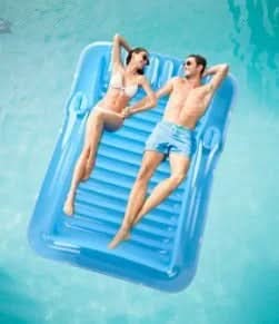 SunBreeze | Inflatable Outdoor Lounge Chair with Removable Headrest | Spacious Design for Ultimate Relaxation by the Pool 1