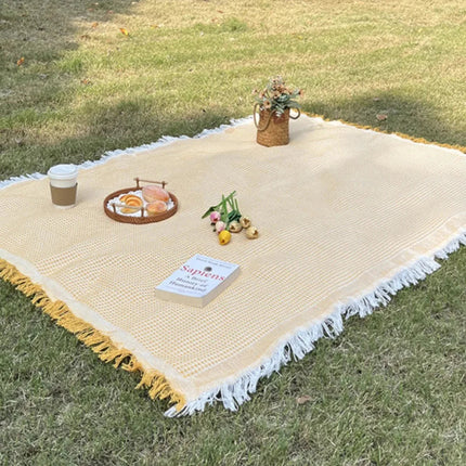 Tasselora | Woven Picnic Blanket with Decorative Tassels for Outdoor Comfort 5