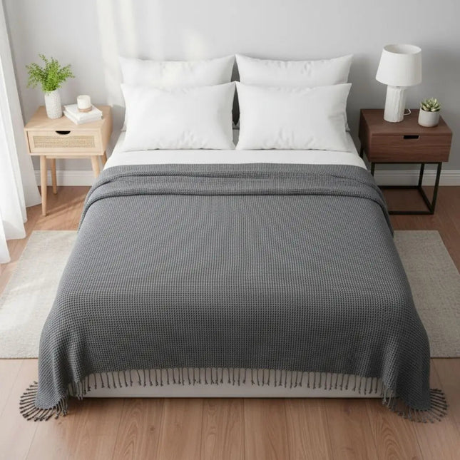 Waffle Knit Throw Blanket, Lightweight Soft Blanket with Fringe for Spring and Fall