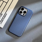 Blue / iPhone 13