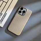 Titanium / iPhone 13