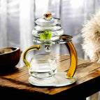 Gold / Teapot