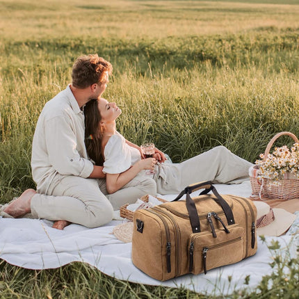 TravelMate | Expandable Duffle Bag with Adjustable Capacity for Versatile Travel 7