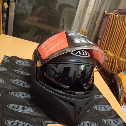Ultimate Riding Gear | Full Face Motorcycle Helmet with Impact-Resistant Shell | Comfortable Protection for Safe Journeys 2