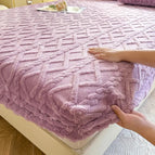 Purple / 59×79