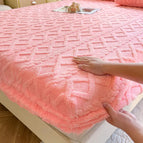 Pink / 59×79