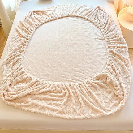 Ultra-Soft Fitted Bed Sheet with Textured Coral Fleece | Cozy Warmth for Comfortable Sleep 4
