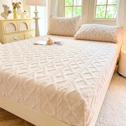Ultra-Soft Fitted Bed Sheet with Textured Coral Fleece | Cozy Warmth for Comfortable Sleep 5