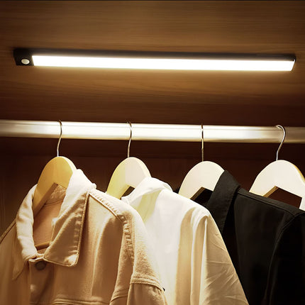 Motion Activated LED Light with USB Rechargeable Battery | Versatile Cordless Lighting for Closets and Hallways