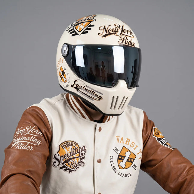 Urban Rider | Motorcycle Helmet with Retro New York Graphic Design | Enhanced Comfort for City Cruising 1