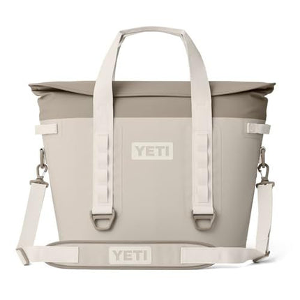 Versatile Cooler Bag | Insulated Lunch Bag with Water-Resistant Material | Spacious Design for Outdoor Adventures 9