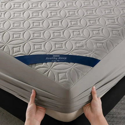 Waterproof Mattress Protector with Deep Pocket Design | Comfortable Bed Cover for Queen Mattresses 5