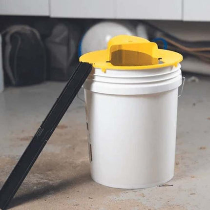 Wearclo | Multi-Catch Mouse Trap with Automatic Tilting Design | Humane Solution for Safe Pest Control 3