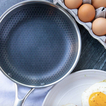 Wearclo | Stainless Steel Hexagonal Skillet with Non-Stick Surface | Durable Cookware for Healthy Meals 3