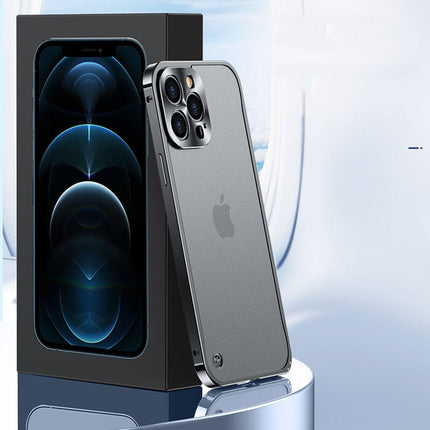 Wearclo | iPhone Case with Aircraft Aluminum Design & Elegant Protection | Lightweight Shield for Everyday Use 2