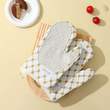 Heat Resistant Cotton Silicone Oven Mitts with Anti-Slip Grip | Safe Cooking for Hot Dishes and Pans