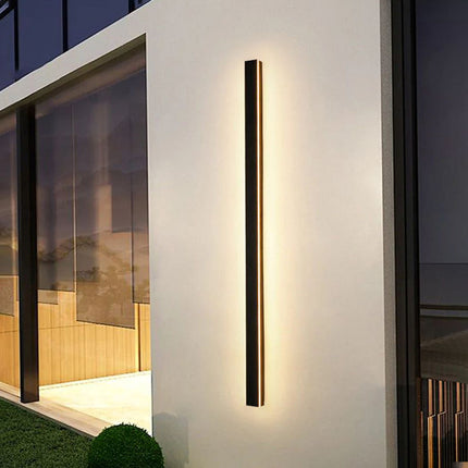 Outdoor Lights, Modern Outdoor Wall Light with Linear LED Design – image 4