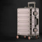 Titanium Gold / M (65L)