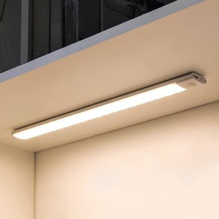 Motion Activated LED Light with USB Rechargeable Battery | Versatile Cordless Lighting for Closets and Hallways