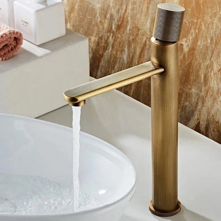 Antique Bronze Bathroom Faucet Single Hole, Vintage Bathroom Sink Faucet with Single Handle for Hot and Cold Water
