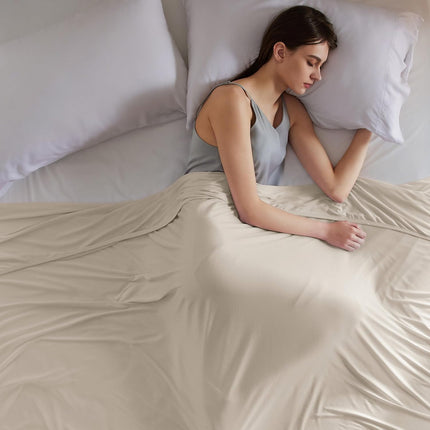 Cozy Comfort | Summer Cooling Blanket for Hot Sleepers with Bamboo Rayon | Lightweight Throw for Travel and Outdoor Use