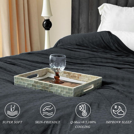 Chill Comfort | Cooling Summer Blanket with Double-Sided Cold Effect | Breathable & Lightweight for Hot Sleepers
