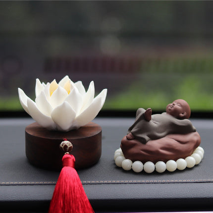 Aromatherapy Car Perfume Accessory with Black Walnut Design | Elegant Scents for Stress Relief and Relaxation