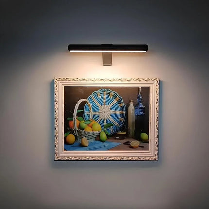 Cordless Wall Art Light with Adjustable Brightness & Remote Control | Rechargeable LED Fixture for Gallery-Quality Illumination