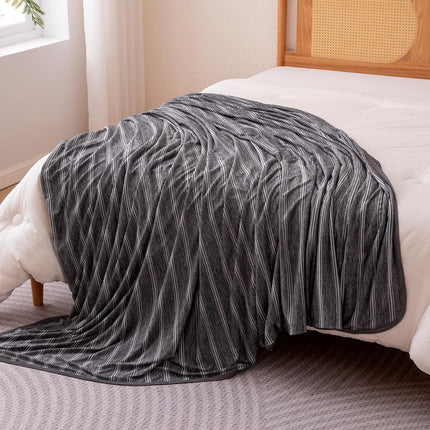 Cozy Comfort | Striped Cooling Blanket for Hot Sleepers with Reversible Design | Lightweight Throw for Bed & Sofa