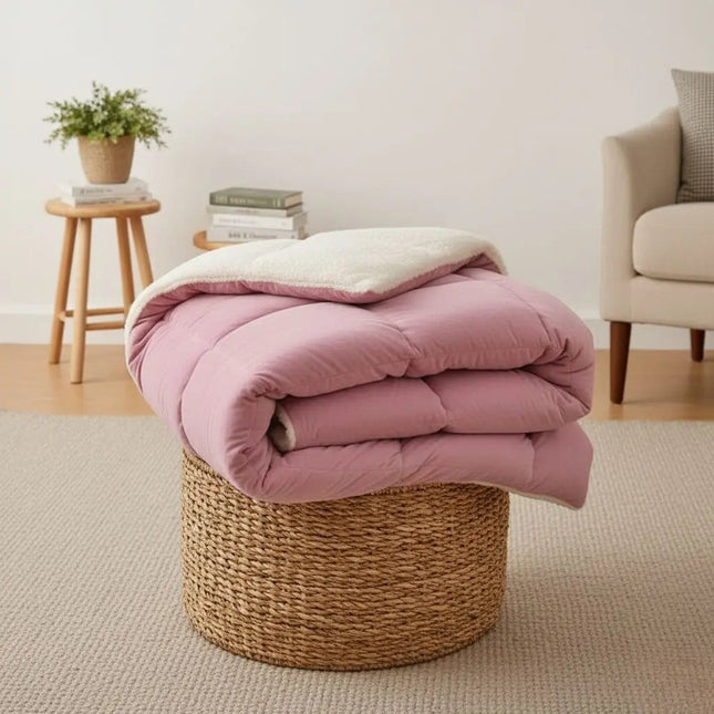 Velvet Duvet, Double Sided Quilted Comforter with Antibacterial Fiber Fill, Bed Comforter for All Seasons_01