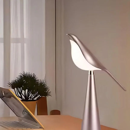 Serene Magpie Light with Adjustable Brightness Modes | Whimsical Acrylic and Metal Design for Versatile Ambiance