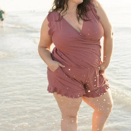 One-Piece Swimsuit with Built-in Bra & Quick-Drying Fabric | Flattering Design for Poolside Style