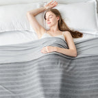 01- Grey / Throw(50