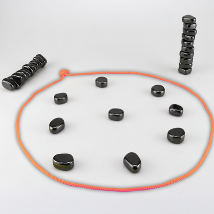 Portable Chess Set for Kids 6+, Magnetic Chess Board – image 6