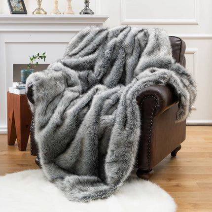 Fluffy Faux Fur Blanket for Bed, Luxurious Bedspread and Couch Throw – image 8