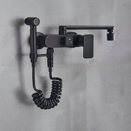 Kitchen Faucet, Sprayer – image 10