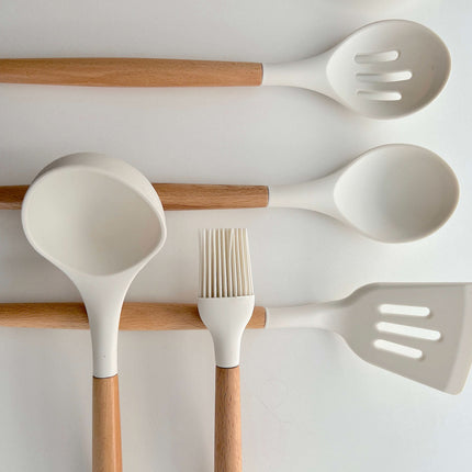 11 Piece Cooking Utensils Set with Wooden Handles – image 8