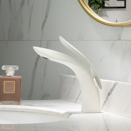 Bathroom Faucets, Copper Bathroom Sink Faucet in Nordic Style – image 9