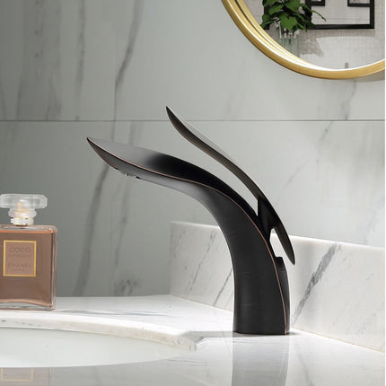 Bathroom Faucets, Single Hole Bathroom Faucet with Single Handle, Copper Bathroom Sink Faucet in Nordic Style