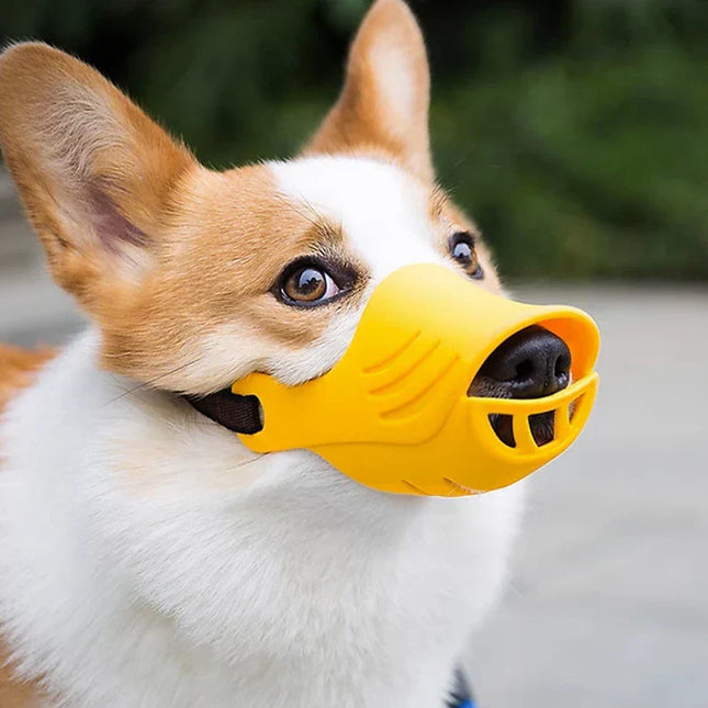 Soft Dog Muzzle, Breathable Silicone Muzzle for Dogs That Allows Panting and Drinking, Adjustable Small Dog Muzzle