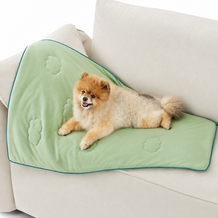 Cozy Pet Collection | Cooling Blanket for Dogs with Q-MAX>0.4 | Washable Summer Throw for Comfort in Hot Weather