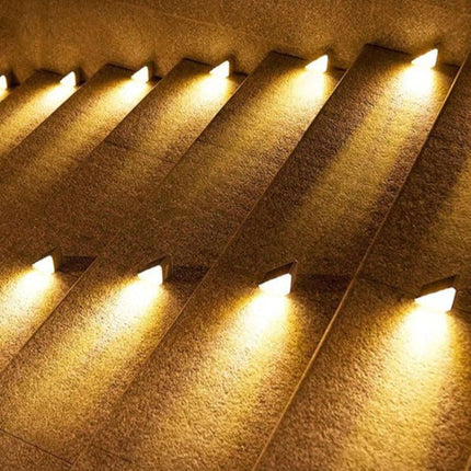 Solar Powered Stair Lights with IP65 Weather Resistance | Easy Installation for Safe Outdoor Lighting