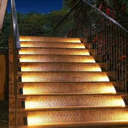 Solar Powered Stair Lights with IP65 Weather Resistance | Easy Installation for Safe Outdoor Lighting