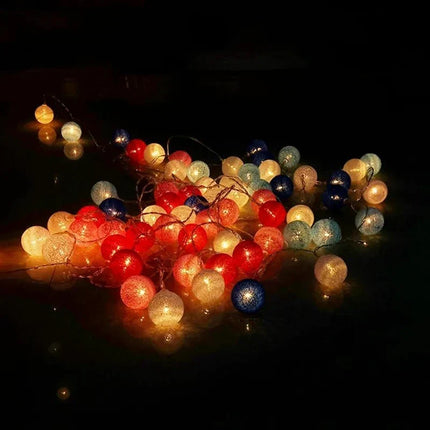 Wool Ball Christmas String Lights with USB or Battery Power – image 4