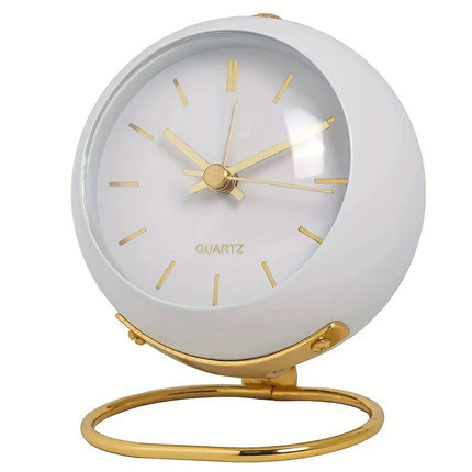 Silent Analog Clock with Light – image 8