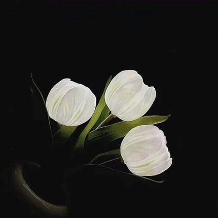 Realistic Tulip Night Light with LED Glow | Decorative Floral Lamp for Ambiance and Relaxation